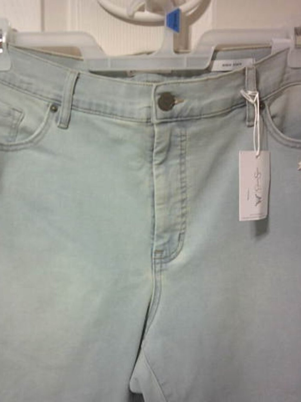 NEW JESSICA SIMPSON LIGHT WASH JEANS SIZE 16w PLUS ANKLE FLARE DAISY DESIGN ๐ฉ - Picture 6 of 9